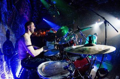 Wolfgang "Gonzo" Hintze (Drums)